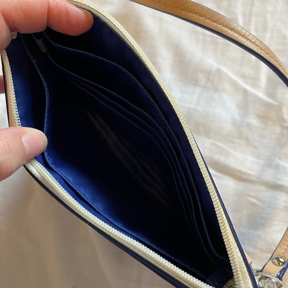 COACH Large Wristlet, White and Blue ombré - Picture 2 of 3